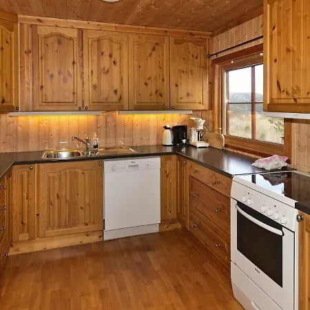 Three-bedroom Holiday In Aseral 10 Holiday home *